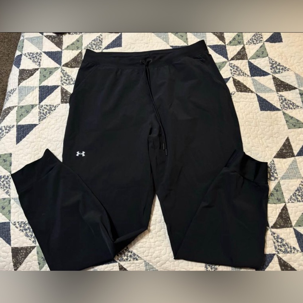 Under armor pants